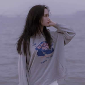 女生微信伤感头像合集 16张高清唯美风格任你选