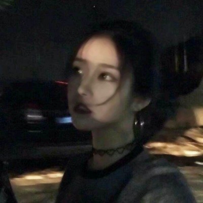 16张高清超拽QQ女生头像 酷感拉满的女生头像合集