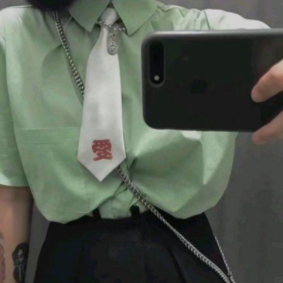 22张高清绿色系女生QQ头像 个性好看的女生头像合集