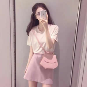 12张高清手机控女生头像 最新好看的都在这了