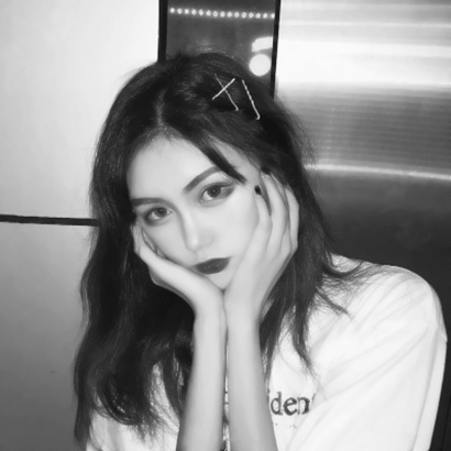 最新暗系女生头像来啦！16张高清黑白暗黑风格图一次看够