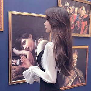 16张高清成熟优雅气质女生头像，性感氛围感拉满