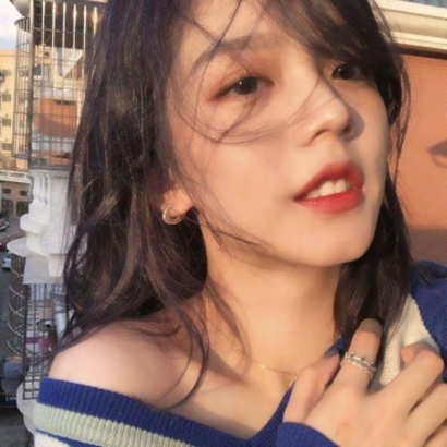 又美又飒！27张高清拽酷真人女生头像合集