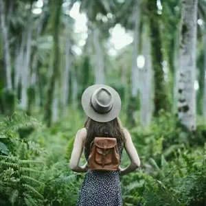 16张非主流女生背影头像 直接存就能用