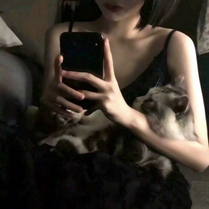 适合成熟女生的微信头像合集 26张氛围感拉满