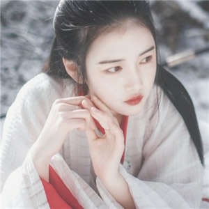 14张超好看的白衣古风女生头像 高清又唯美