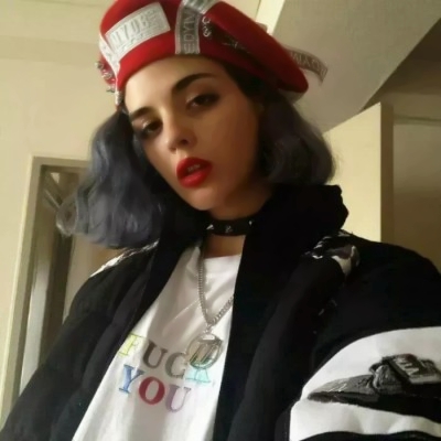 34张高清有气质的外国女生头像合集