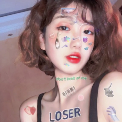 女生美妆高清头像合集 30张精选时尚美妆女生头像