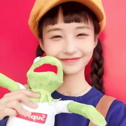 12张高清小清新女生网图头像 好看又治愈