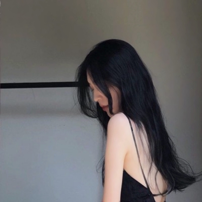 16张清新感拉满的女生侧脸QQ头像合集