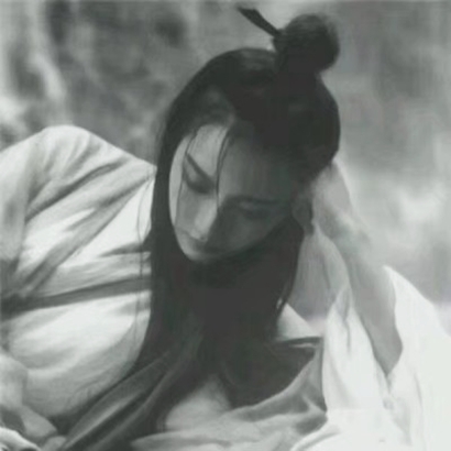 8张高清伤感古风女生QQ头像 氛围感拉满