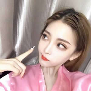 微信女生成熟头像合集 12张高清小女生风格头像分享