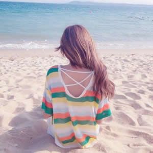 女生海边背影QQ头像 16张高清唯美氛围感素材