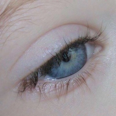 女生单眼头像合集！18张高清个性眼睛头像来了