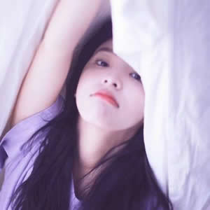 15张高清清纯唯美女生QQ头像 快来挑选你的专属头像