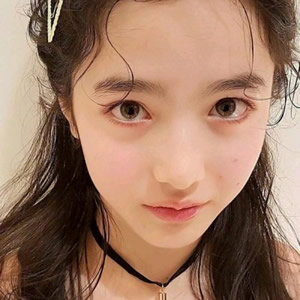 16张高清萌系清纯女生QQ头像 软萌感拉满