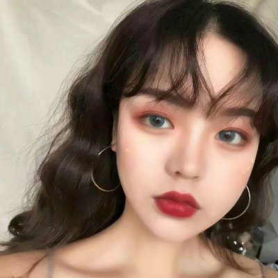 32张潮酷玩网女生头像 高清氛围感拉满