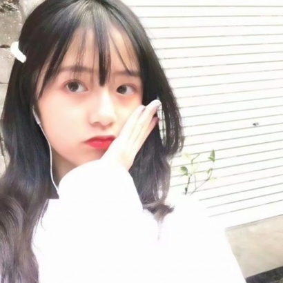 18张高清非主流风格杂图女生头像合集