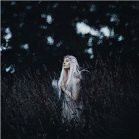 23张清新婚纱照风格女生QQ头像 氛围感拉满