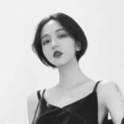 24张高冷气质黑白女生头像 高清冷酷款女生头像合集