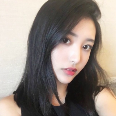 21张霸气女网红头像 高清好看的女生头像合集