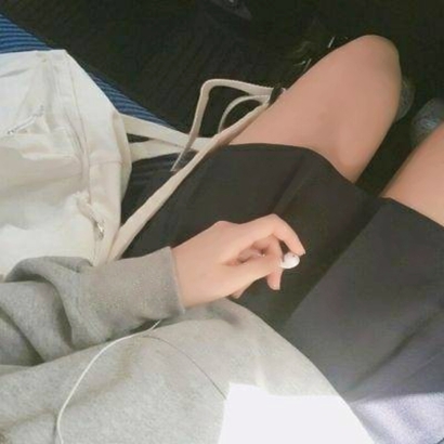 25张高清潮酷女生部位头像 氛围感拉满的个性女头合集
