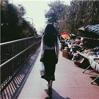 21张清新氛围感女生背影QQ头像合集