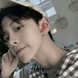 男生超拽冷酷霸气头像合集！14张高清微信头像直接用