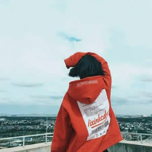 16张高清意境感拉满的女生背影头像，氛围感直接拉满