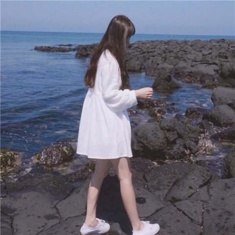 快手女生长发背影头像 12张高清快手专用头像合集