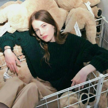 18张高清霸气欧美女生头像 风格飒爽又好看