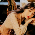 自带氛围感！11张高清港风气质女生头像合集