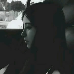 16张高清堕落感黑白颓废女头像合集