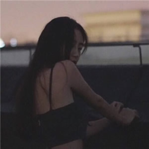 超酷又有个性！18张高清非主流女生QQ头像合集