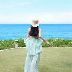 网图女生侧脸背影头像 13张高清甜美时尚款