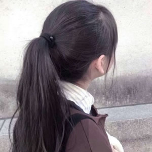 18张高清女生闺蜜头像合集