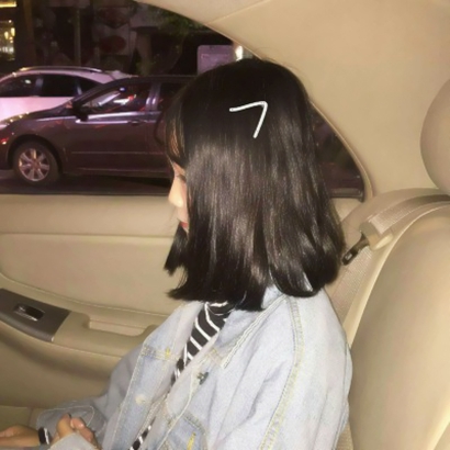 当下超火的短发女生头像合集 21张高清潮流款