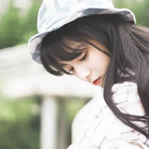 女生清纯文艺头像合集！16张高清好看的文艺美女头像来啦