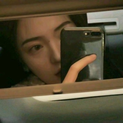 26张高清炫酷女生头像 又酷又飒太适合当头像了