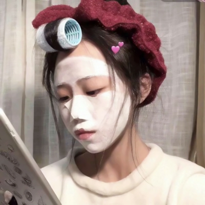 超酷又随性！22张高清吊儿郎当女生头像合集