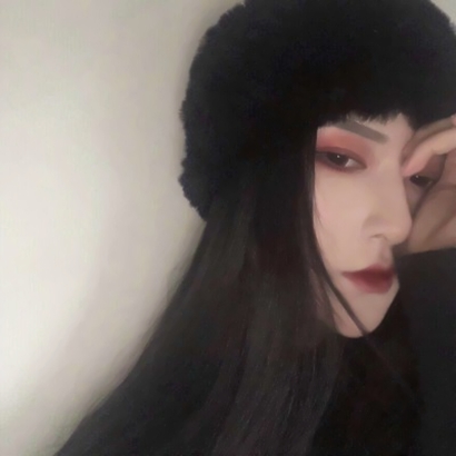 18张高清非主流风格杂图女生头像合集