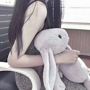 14张高清漂亮女生头像 适合社交平台用的好看头像合集