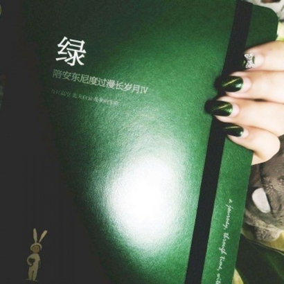 22张高清绿色系女生QQ头像 个性好看的女生头像合集