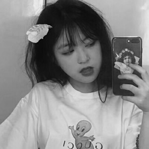 16张高清好看的QQ黑白女生头像合集