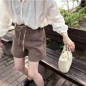 超有格调！14张高清个性女生微信头像合集