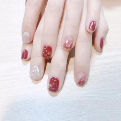 15张高清好看的美甲女生微信头像合集