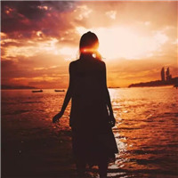 24张氛围感拉满的女生夕阳头像 每张都超有意境