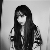 18张灰色调落寞伤感女生头像合集