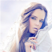 23张清新婚纱照风格女生QQ头像 氛围感拉满