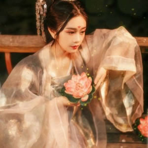 12张超绝中国古风动漫女生头像，氛围感拉满